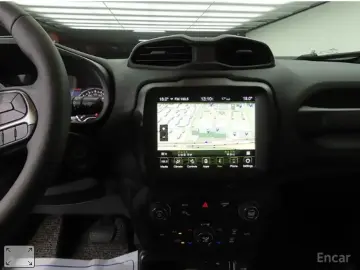 2022 Jeep Renegade с пробегом 13 058 км