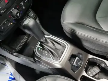 2019 Jeep Renegade с пробегом 41 000 км