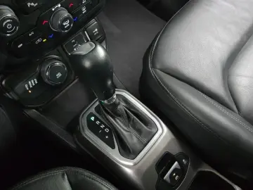 2019 Jeep Renegade с пробегом 76 129 км