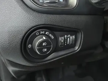 2019 Jeep Renegade с пробегом 76 129 км
