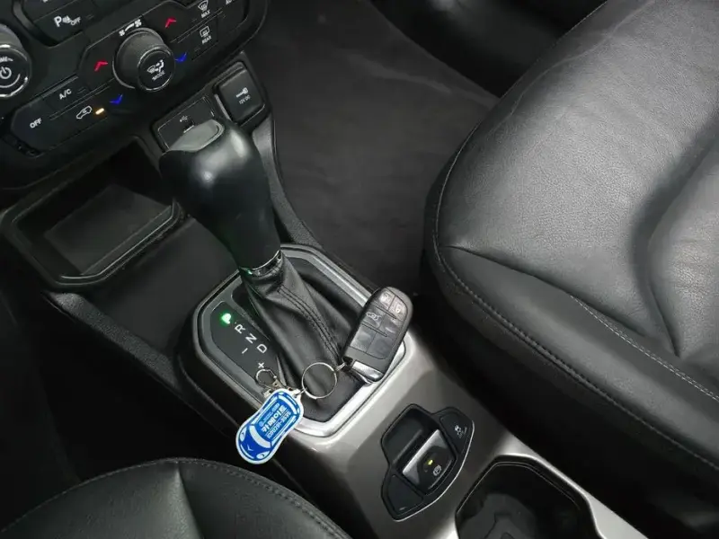 2019 Jeep Renegade с пробегом 82 233 км