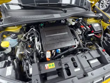 2024 Jeep Avenger с пробегом 9 803 км