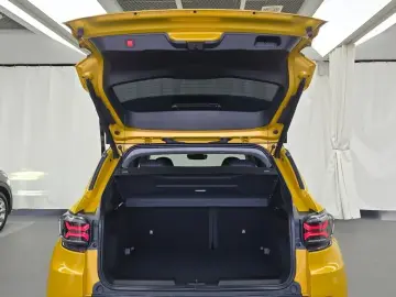 2024 Jeep Avenger с пробегом 9 803 км