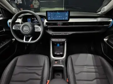 2024 Jeep Avenger с пробегом 15 100 км