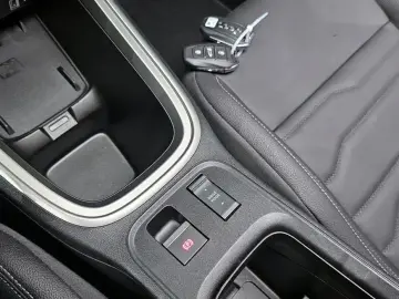 2024 Jeep Avenger с пробегом 4 533 км