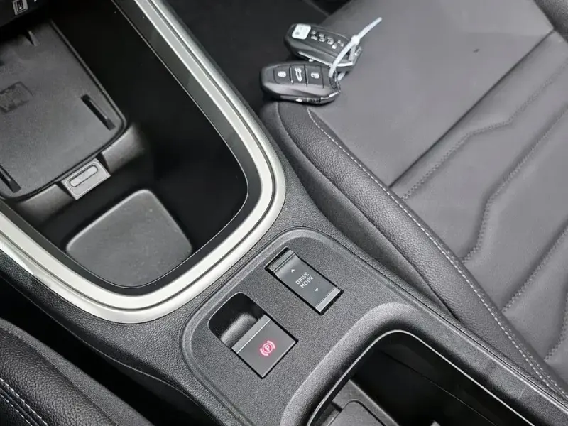 2024 Jeep Avenger с пробегом 4 533 км