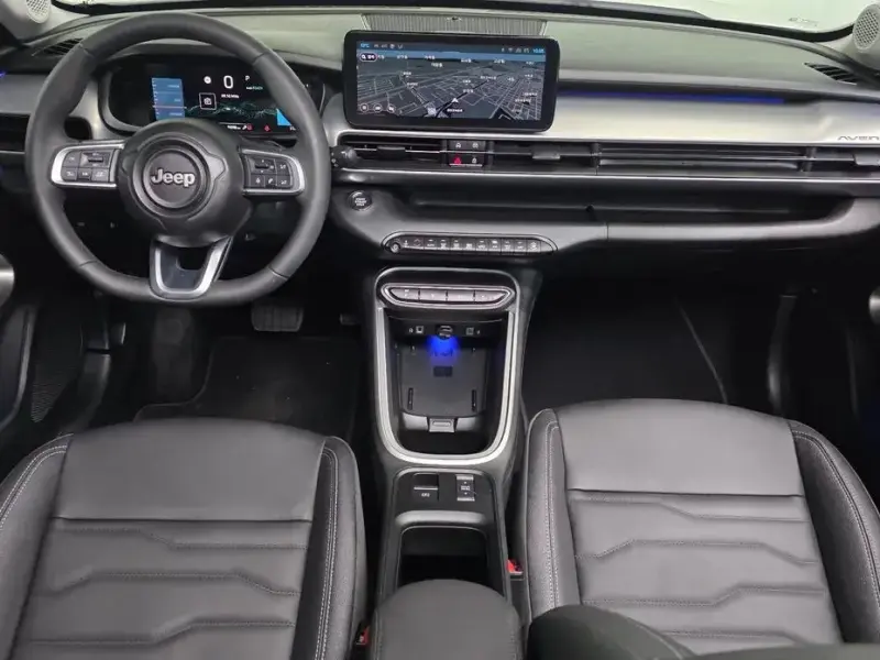 2024 Jeep Avenger с пробегом 9 498 км