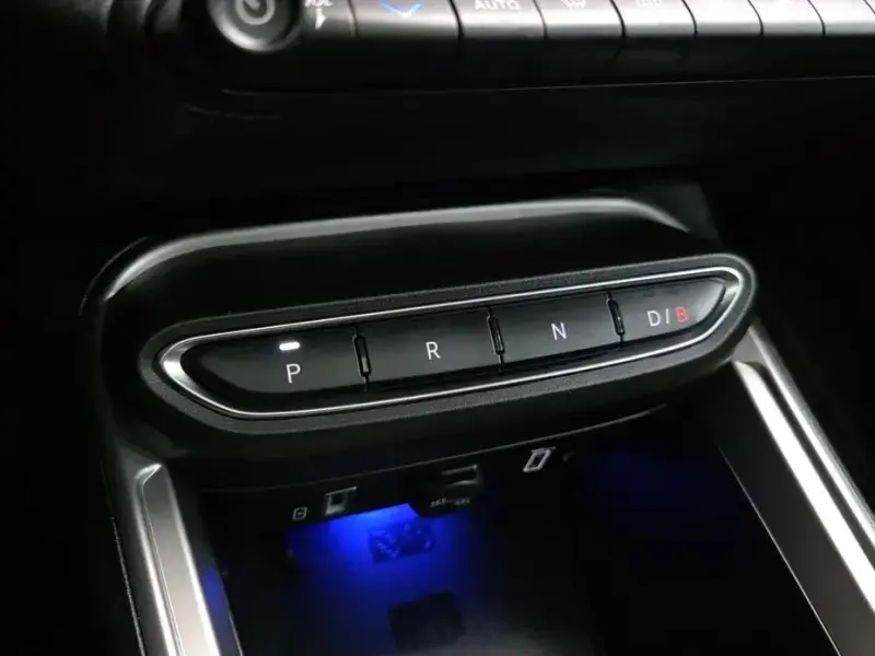 2024 Jeep Avenger с пробегом 9 498 км