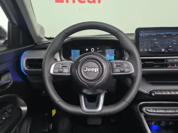 2024 Jeep Avenger с пробегом 9 498 км