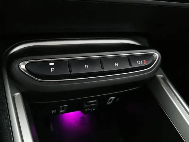 2024 Jeep Avenger с пробегом 4 645 км