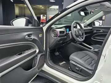 2024 Jeep Avenger с пробегом 4 645 км