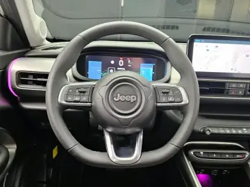 2024 Jeep Avenger с пробегом 4 645 км