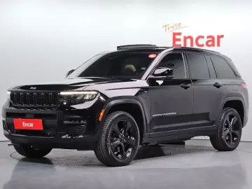 2023 Jeep Grand Cherokee с пробегом 16 750 км