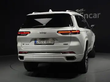 2023 Jeep Grand Cherokee с пробегом 16 303 км