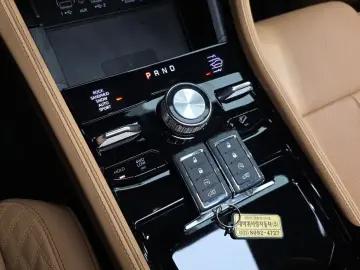 2023 Jeep Grand Cherokee с пробегом 16 303 км