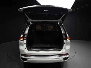 2023 Jeep Grand Cherokee с пробегом 16 303 км