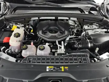 2023 Jeep Grand Cherokee с пробегом 14 119 км