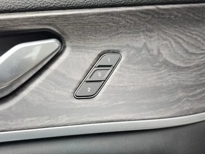 2023 Jeep Grand Cherokee с пробегом 14 119 км