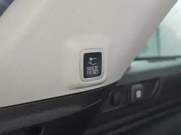 2023 Jeep Grand Cherokee с пробегом 14 119 км