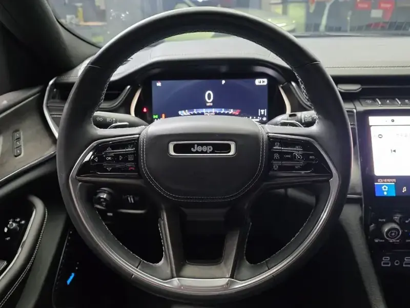 2021 Jeep Grand Cherokee с пробегом 59 716 км