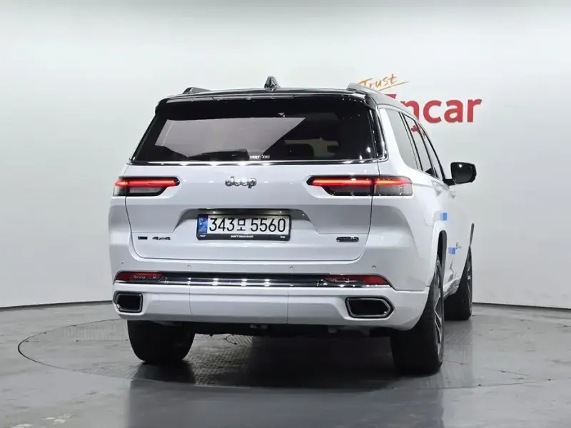 2021 Jeep Grand Cherokee с пробегом 34 844 км