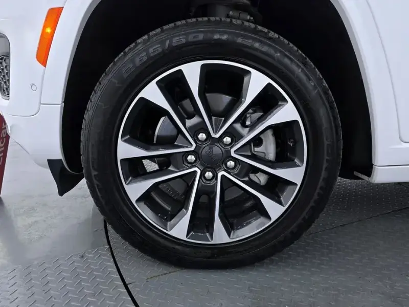 2021 Jeep Grand Cherokee с пробегом 34 844 км