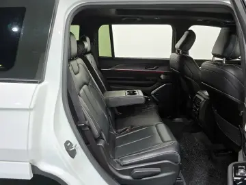 2021 Jeep Grand Cherokee с пробегом 34 844 км