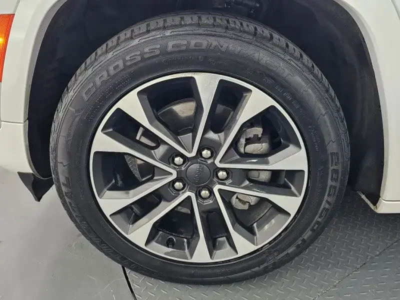 2021 Jeep Grand Cherokee с пробегом 67 630 км