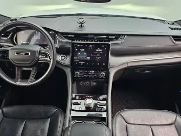 2021 Jeep Grand Cherokee с пробегом 67 630 км