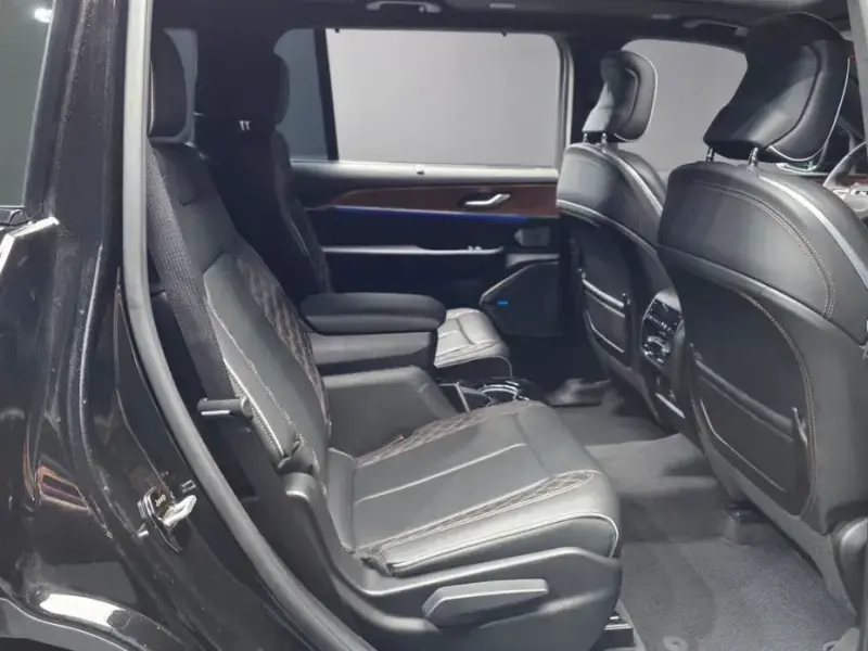 2021 Jeep Grand Cherokee с пробегом 153 073 км