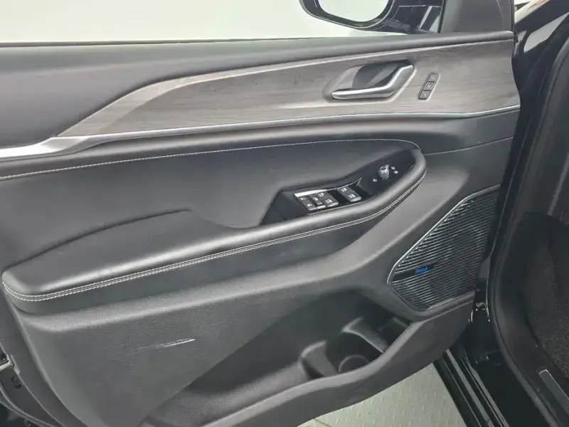 2021 Jeep Grand Cherokee с пробегом 67 387 км