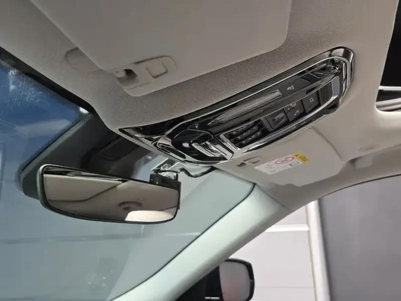 2023 Jeep Cherokee с пробегом 96 626 км