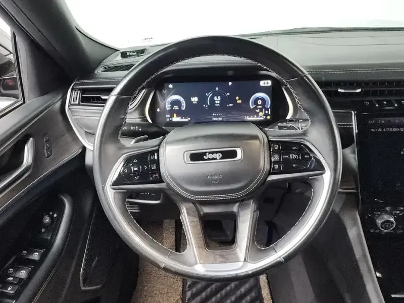 2021 Jeep Grand Cherokee с пробегом 73 121 км