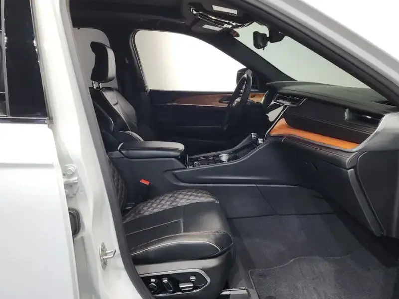 2021 Jeep Grand Cherokee с пробегом 44 752 км