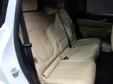 2023 Jeep Grand Cherokee с пробегом 39 244 км