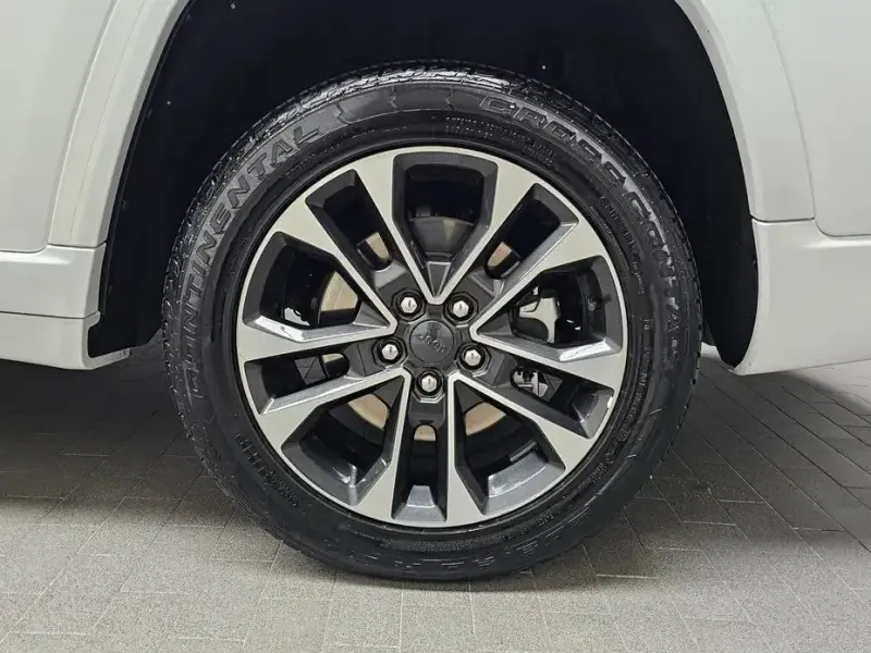 2022 Jeep Cherokee с пробегом 45 668 км