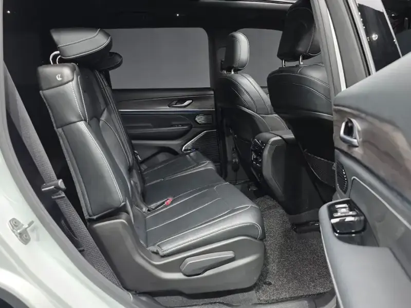 2022 Jeep Grand Cherokee с пробегом 12 024 км