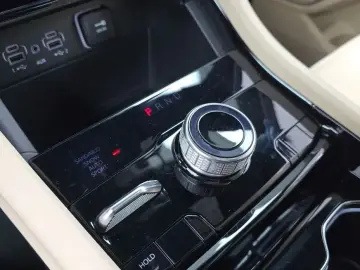2023 Jeep Grand Cherokee с пробегом 17 148 км
