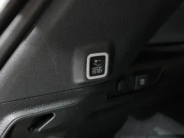 2023 Jeep Grand Cherokee с пробегом 37 019 км