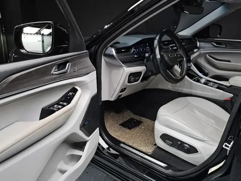 2021 Jeep Grand Cherokee с пробегом 40 183 км