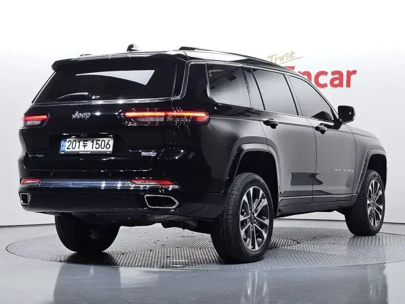 2022 Jeep Cherokee с пробегом 88 484 км