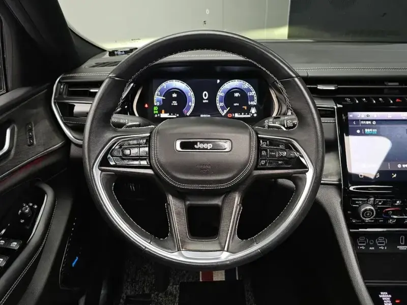 2022 Jeep Cherokee с пробегом 88 484 км