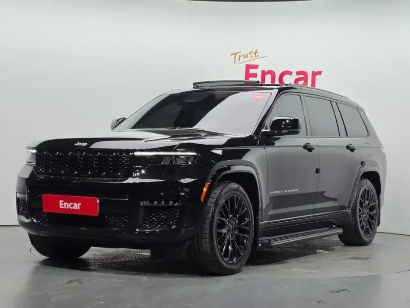 2022 Jeep Cherokee с пробегом 42 945 км