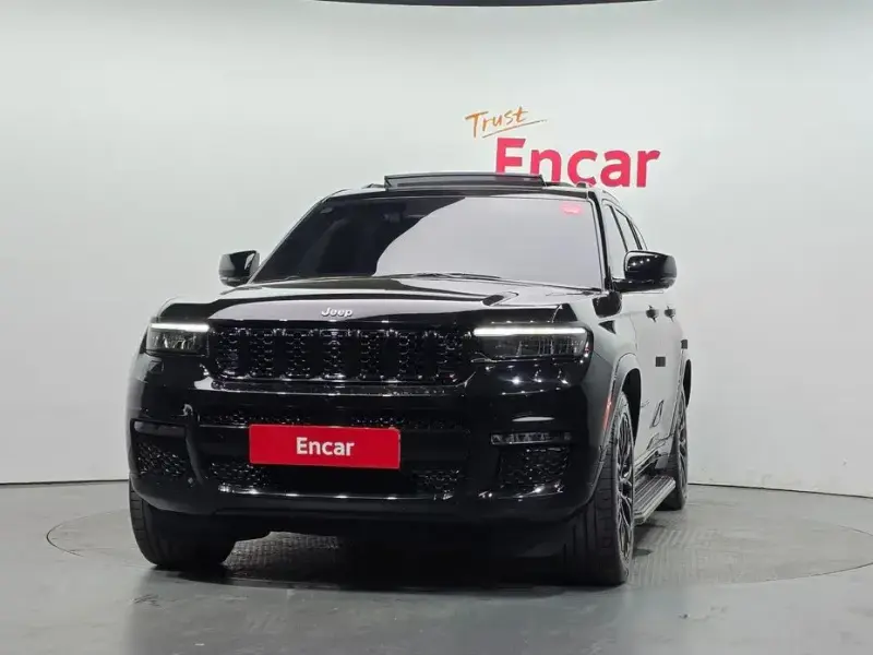 2022 Jeep Cherokee с пробегом 42 945 км