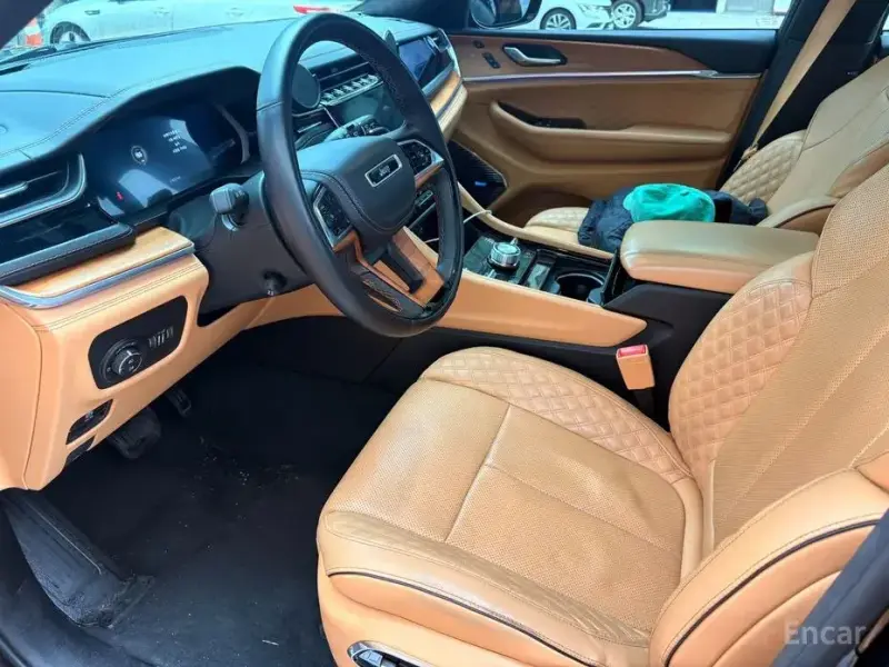 2022 Jeep Grand Cherokee с пробегом 53 000 км
