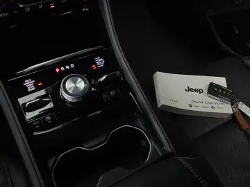 2021 Jeep Grand Cherokee с пробегом 120 370 км