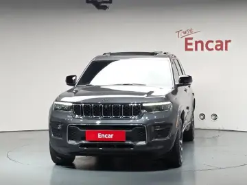 2022 Jeep Grand Cherokee с пробегом 23 023 км
