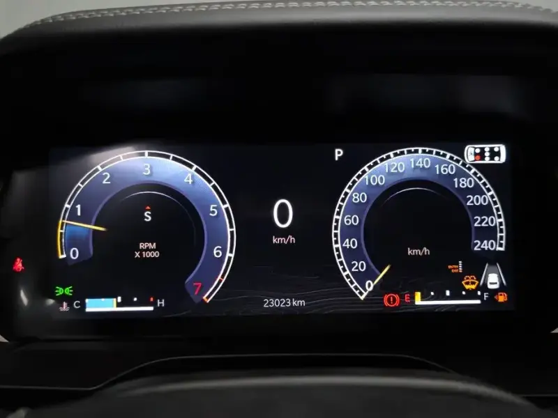 2022 Jeep Grand Cherokee с пробегом 23 023 км