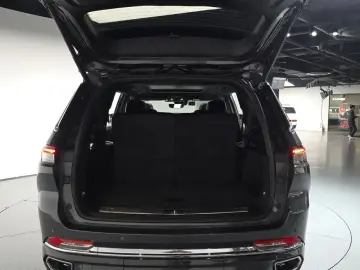 2022 Jeep Grand Cherokee с пробегом 23 023 км