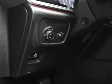 2022 Jeep Grand Cherokee с пробегом 23 023 км
